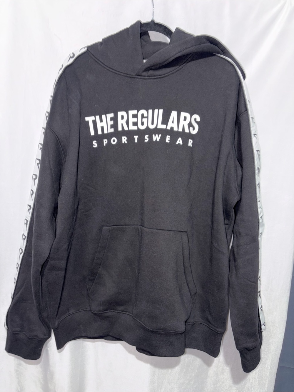 Regulars Hoodie Sweatshirt - Men